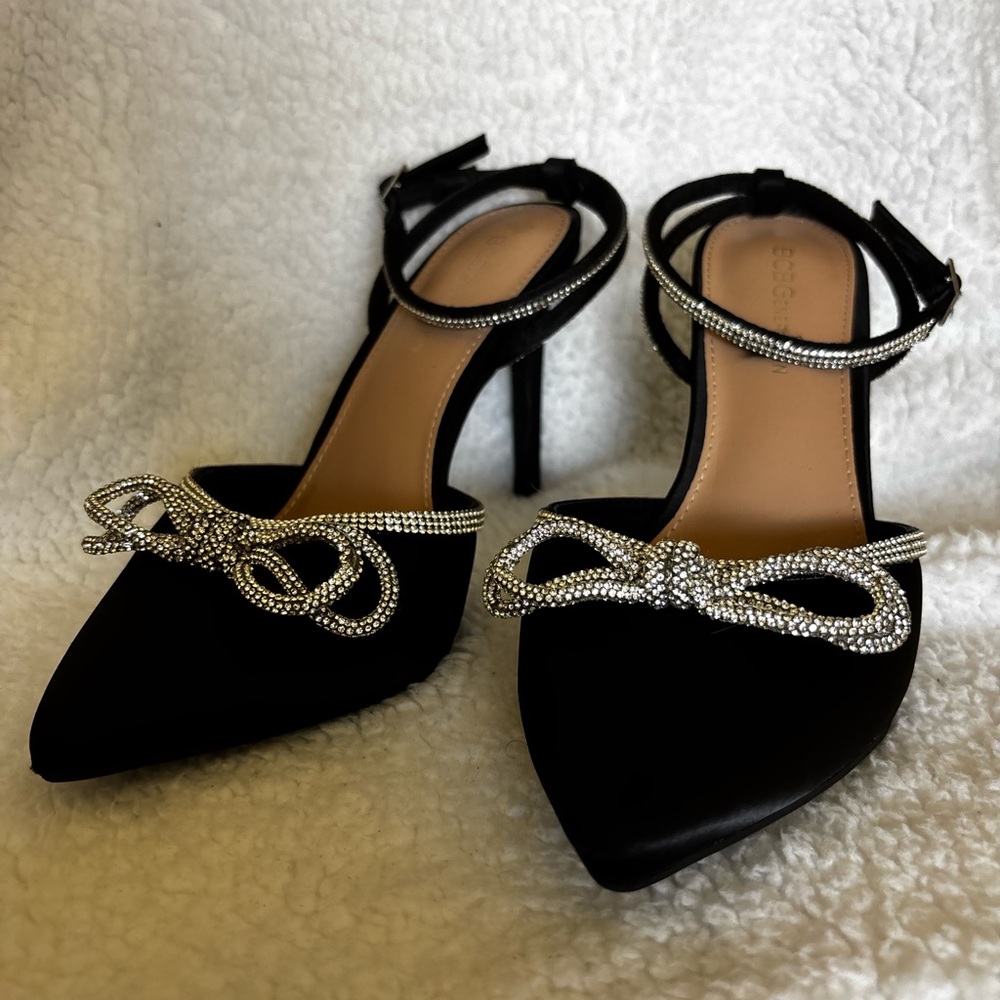 Elegant Black Stiletto Heels with Rhinestone Bow